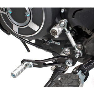 Pedal reposapiés Ducati Scrambler Desert Sled marcha SW-Motech