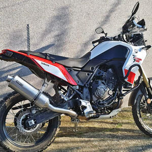Silenciador de escape Yamaha XTZ 700 Tenerè E4 Mass Oval