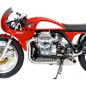 Sistema de escape Moto Guzzi Serie Grossa Mass Under-Box