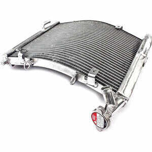 Radiatore motore per Triumph Daytona 675 -\'12 acqua