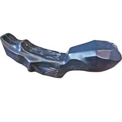 Hi. will the tank fit a 1987 Benelli 900 sei?