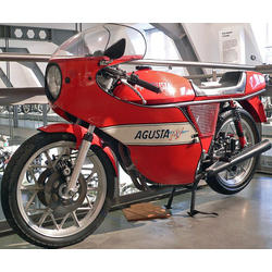 Salve. La carena è adattabile ad una mv 350 gt elettronica?
Ha anche la vasca inferiore o sono solo 2 pezzi?
Grazie