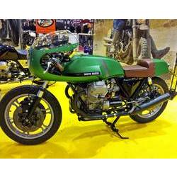 Salve, dove trovo tutte le misure della semicarena 224? Leggo che è adattabile alla guzzi 1000 Sp2 ma sono comprese delle staffe di fissaggio o va forata a misura e lavorarla per montarla?
Grazie